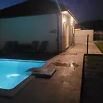 Saumoniere I Bords De Dordogne Lanzac