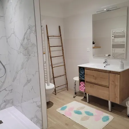 빌라 Maison Neuve Bord De Dordogne