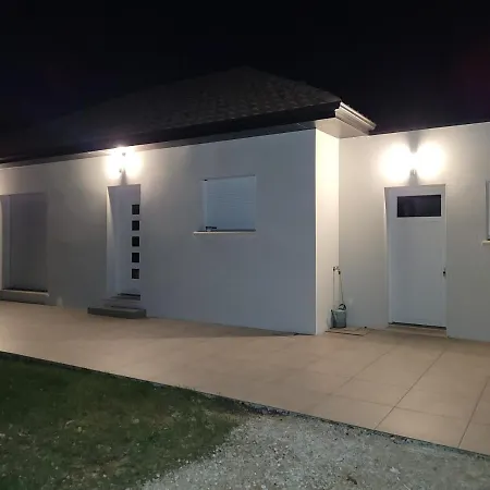 빌라 Maison Neuve Bord De Dordogne