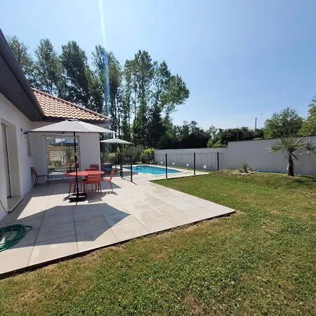 Maison Neuve Bord De Dordogne *
